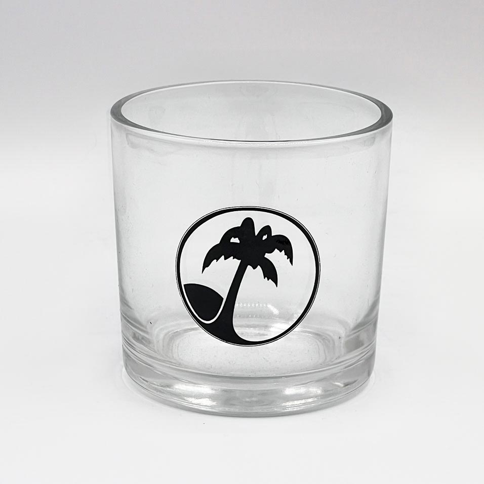 Vaso Whiskero logo Latinastereo solo